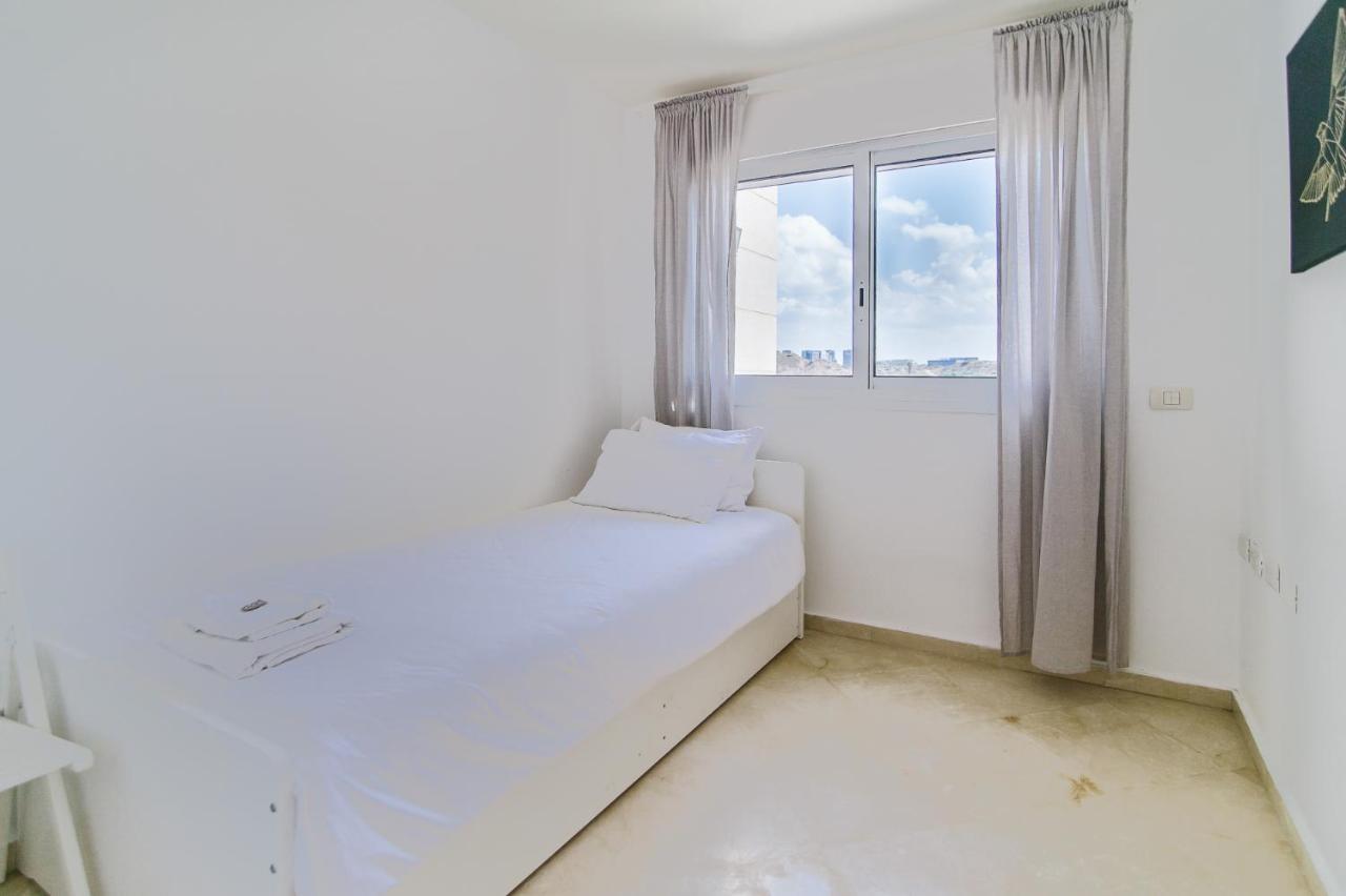 Marina Apartments By Olala Homes Herzelia Exterior foto